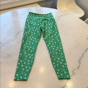 NWOT Beyond Yoga Green Floral Leggings